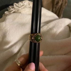 Vintage Jade 18k HGE Gold Ring